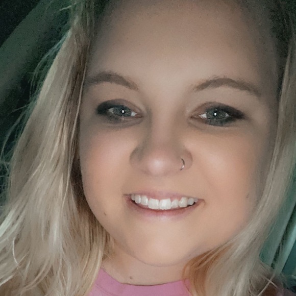 Meet the Posher Other - Meet your Posher, Cierra